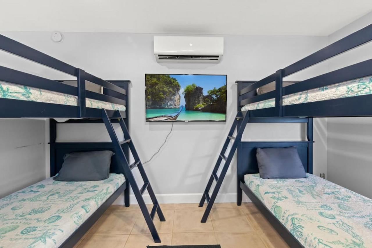 The Flip Flop Stop - Private Heated Pool, Pool House, Backyard Oasis And Game Room パナマシティービーチ エクステリア 写真